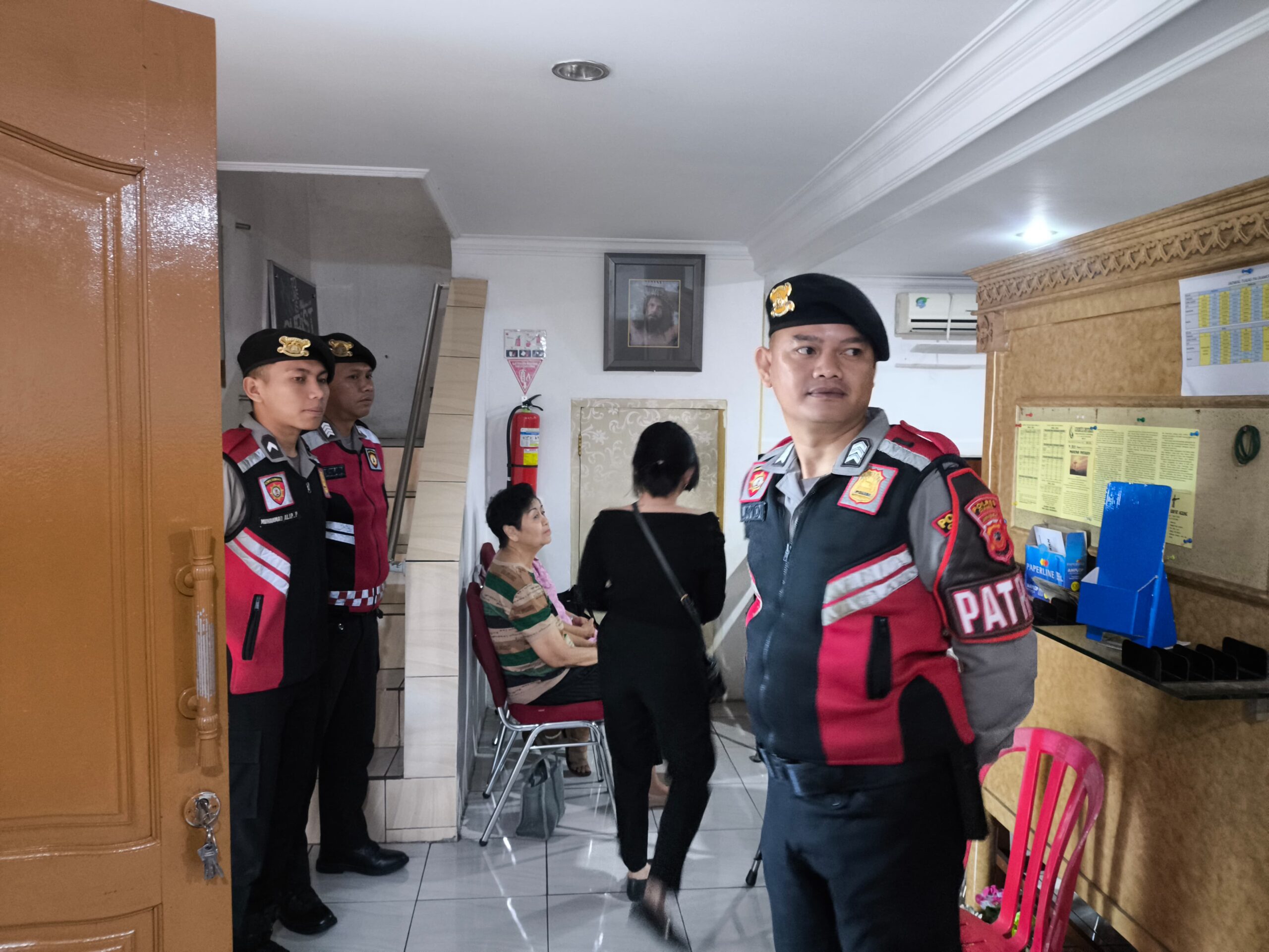 Pengamanan Ibadah Jumat Agung, Polres Ciamis Pastikan Kegiatan Berjalan Aman dan Kondusif di Gereja Pantekosta