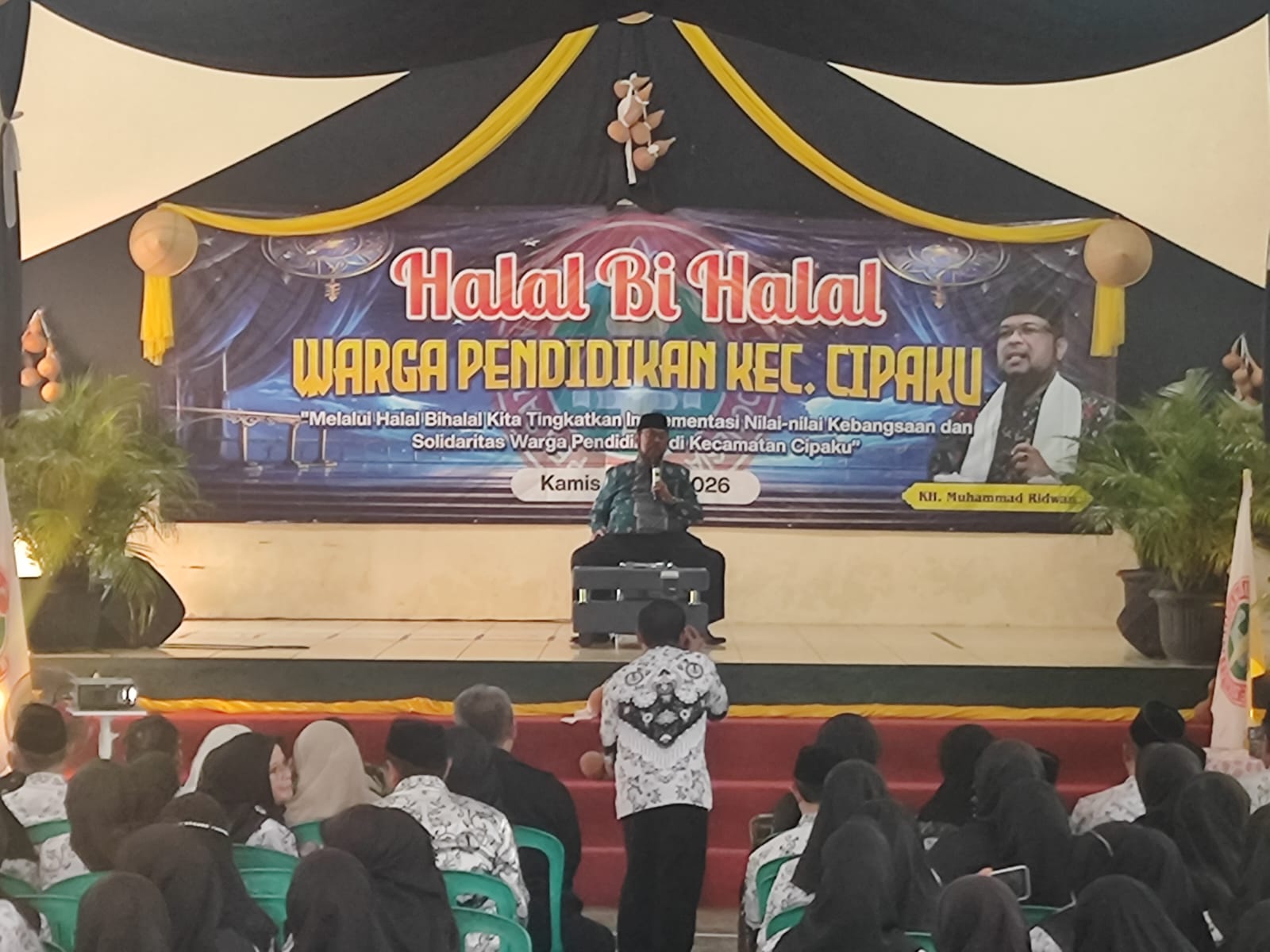 Perkuat Sinergitas, Polsek Cipaku Hadiri Acara Halal Bi Halal PGRI Kecamatan Cipaku