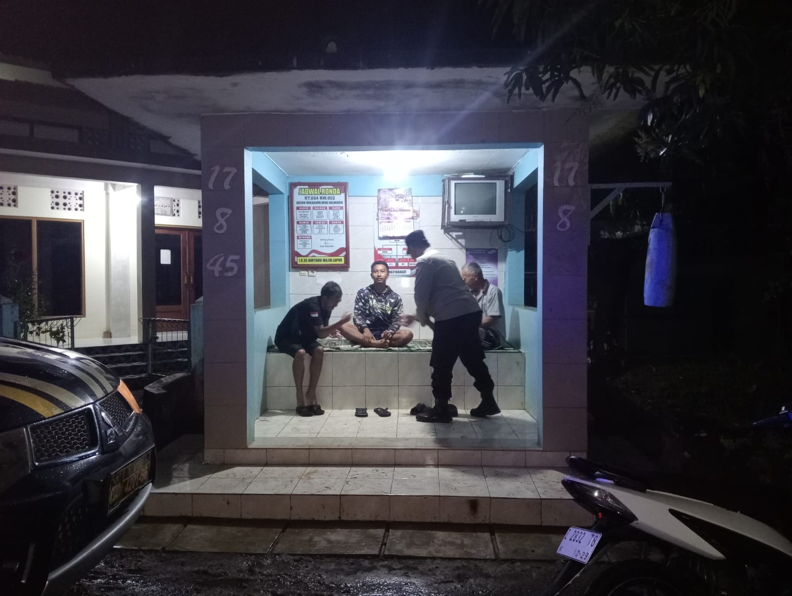 Polsek Sukadana Gencarkan Giat Preemtif dan Pembinaan, Polri Hadir Jaga Kondusifitas Malam Libur