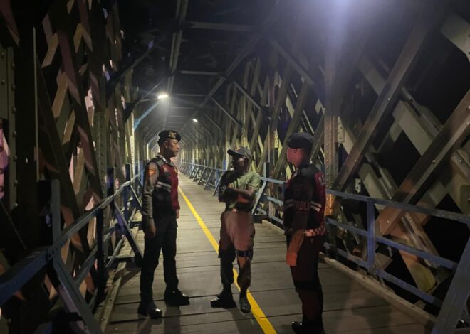 Patroli Dialogis Sat Samapta Polres Ciamis di Jembatan Cirahong, Perkuat Keamanan dan Cegah Kriminalitas Malam Hari