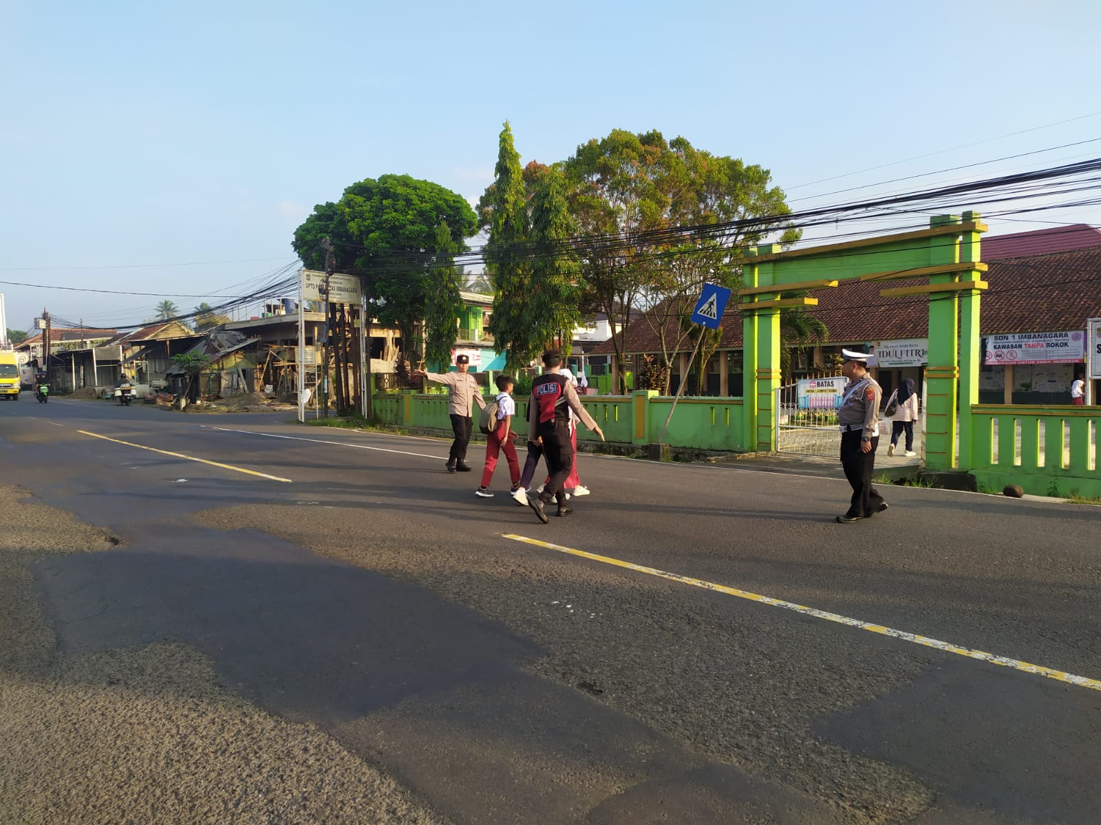 Strong Point Pagi Sat Samapta Polres Ciamis, Wujud Nyata Pelayanan Kepolisian Atur Lalu Lintas di Titik Rawan