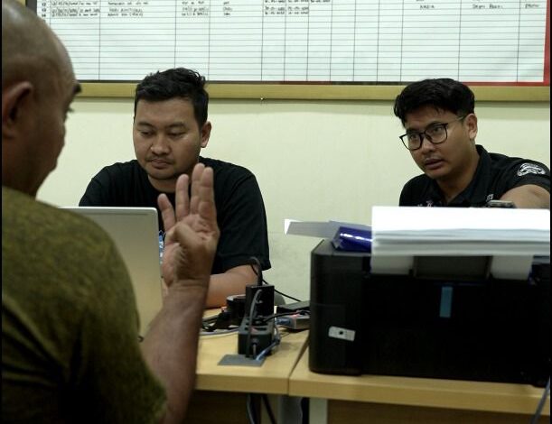 Polres Karawang Amankan Pengedar Obat Keras Terlarang Di Cikampek, Ratusan Butir Pil Disita