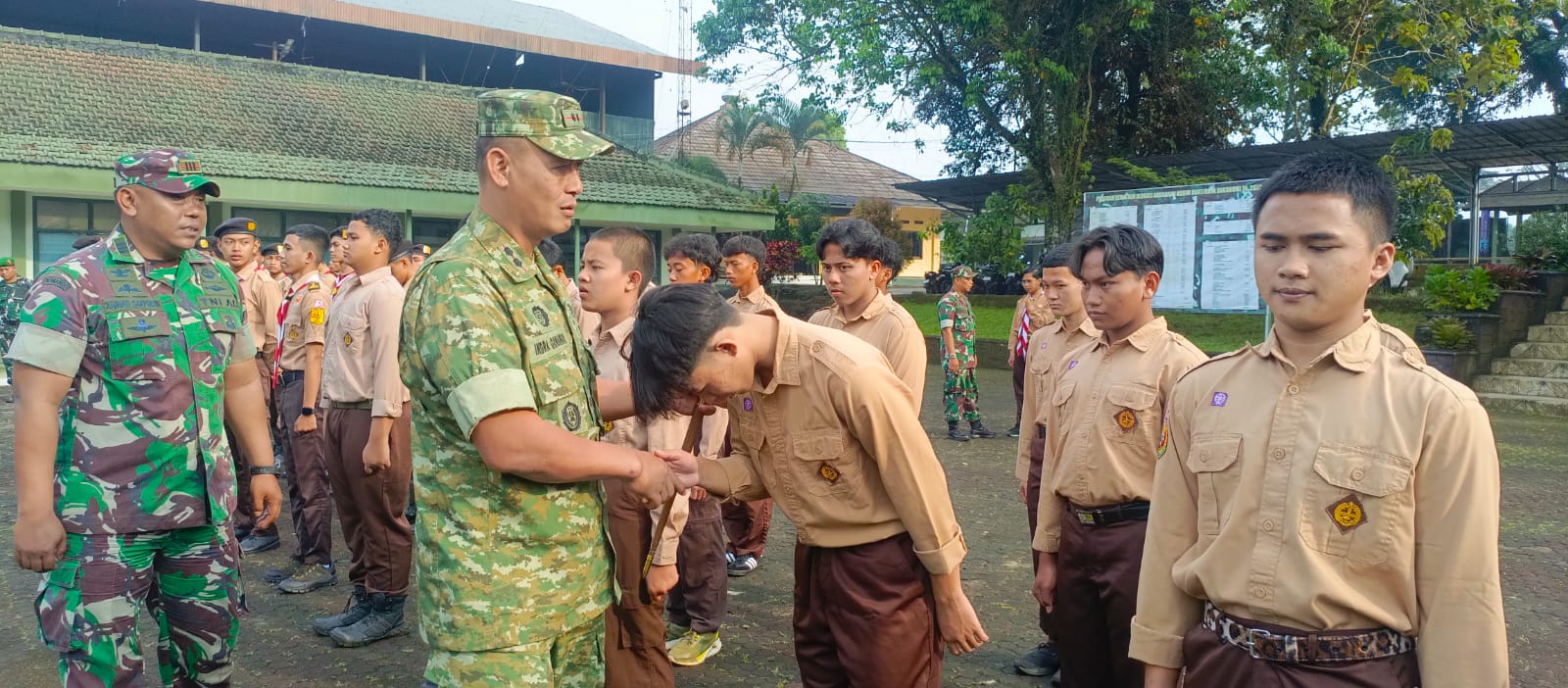 Pembinaan Korp Kadet 2026 Dimulai, Dandim 0607/Kota Sukabumi Lepas 40 Peserta Terpilih.