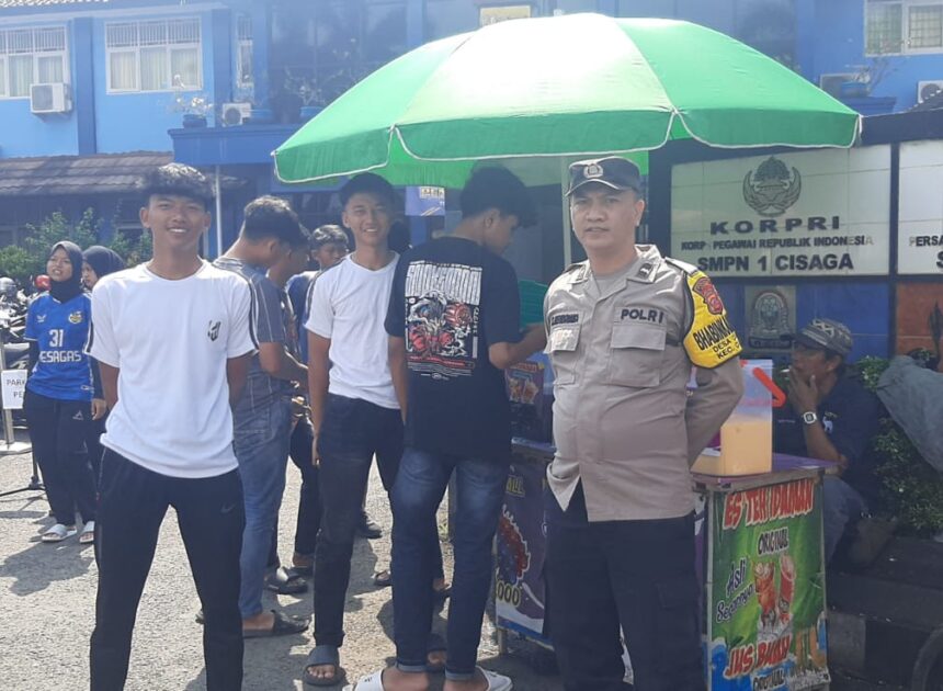 Peran Aktif Polsek Cisaga Amankan Kegiatan FLS3N, O2SN, FTBI, Pentas PAI Komisariat 5 tingkat SMP
