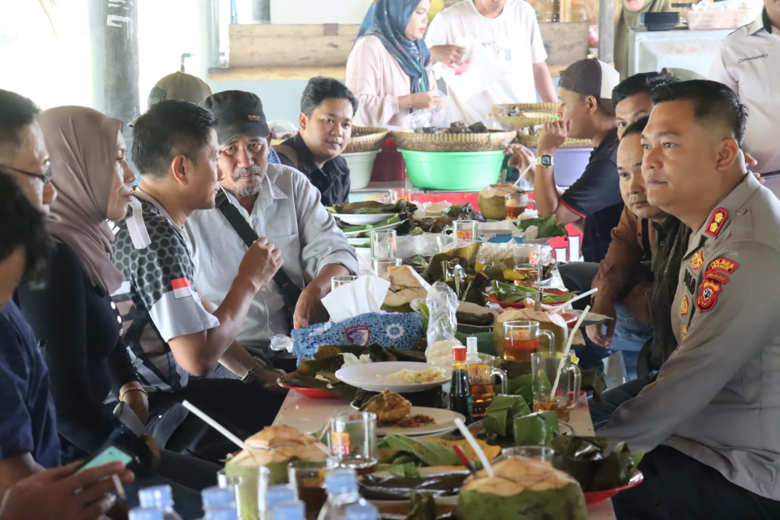 Silaturahmi Kapolres Ciamis dengan Ketua KSPSI dan Awak Media Jelang May Day 2026