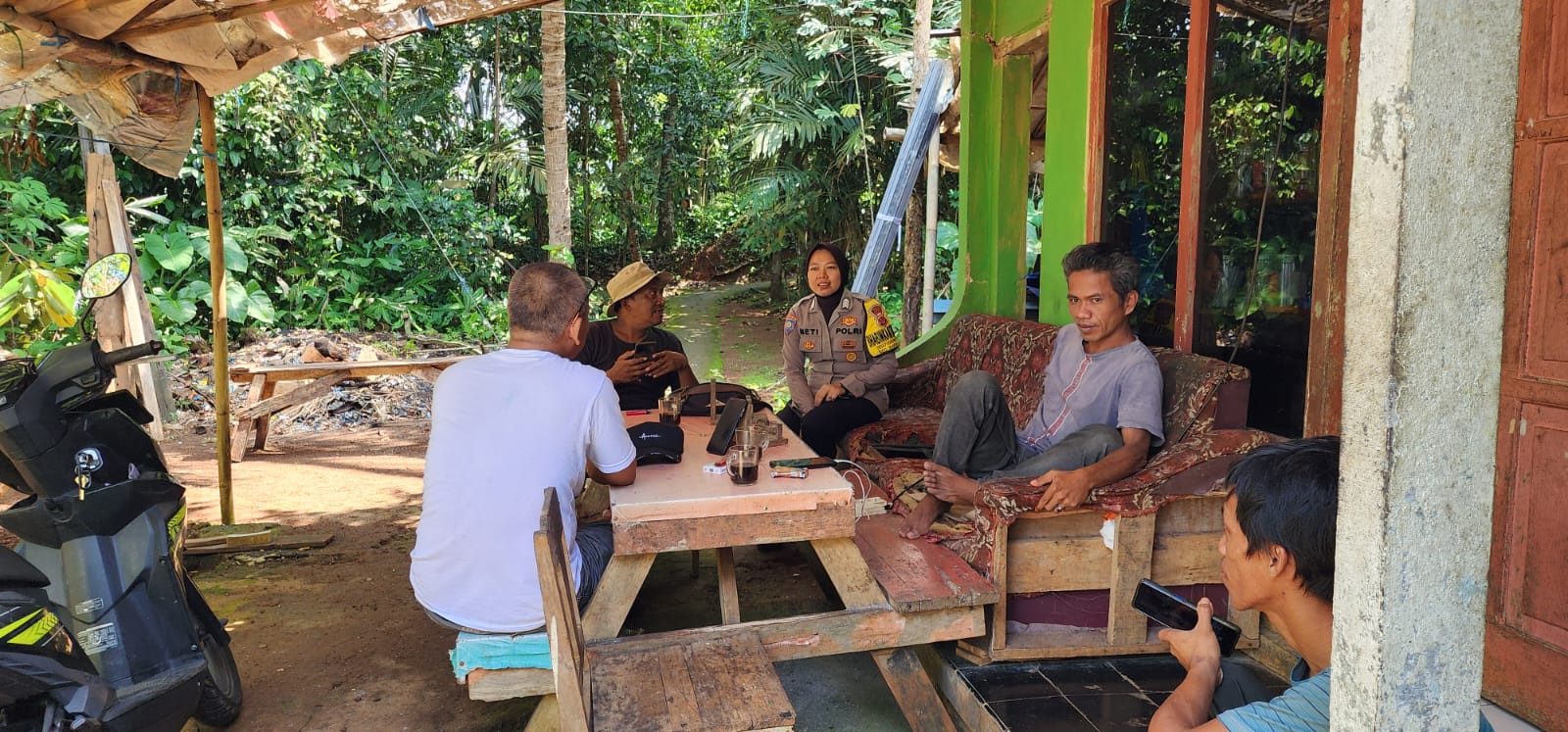 Perkuat Sinergitas, Polsek Ciamis Intens Terjunkan Personel Koorkom ke Warga di Lawong