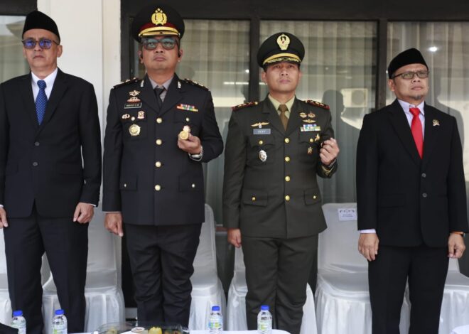 Forkopimda Kota Sukabumi Peringati Hari Lahir Pancasila 2026, Dandim 0607 Bertugas Membacakan UUD 1945