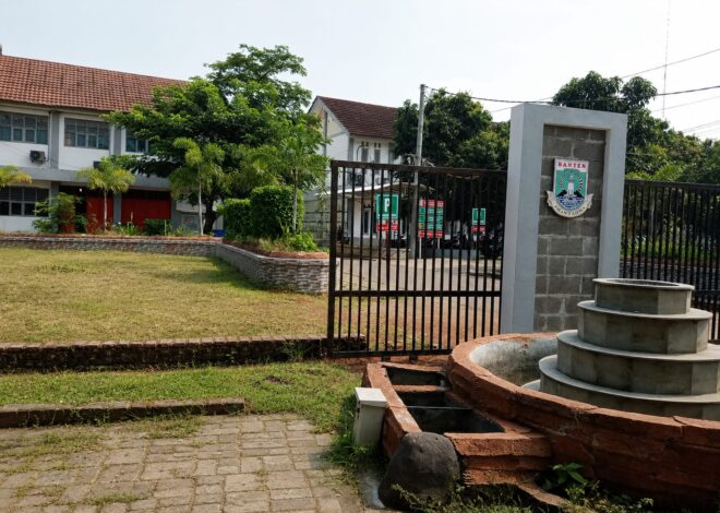 FWJI Tangkab Soroti Transparansi Dana BOS, Kepsek SMKN 5 Kabupaten Tangerang Diduga Alergi terhadap Media