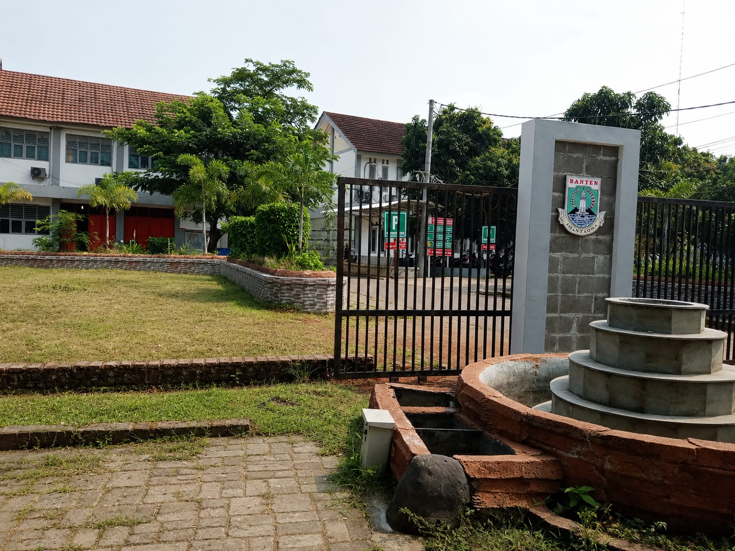 FWJI Tangkab Soroti Transparansi Dana BOS, Kepsek SMKN 5 Kabupaten Tangerang Diduga Alergi terhadap Media
