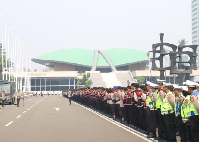 Apel Pengamanan UNRAS Mahasiswa, Kapolda Metro Jaya Pimpin Langsung di Gedung DPR