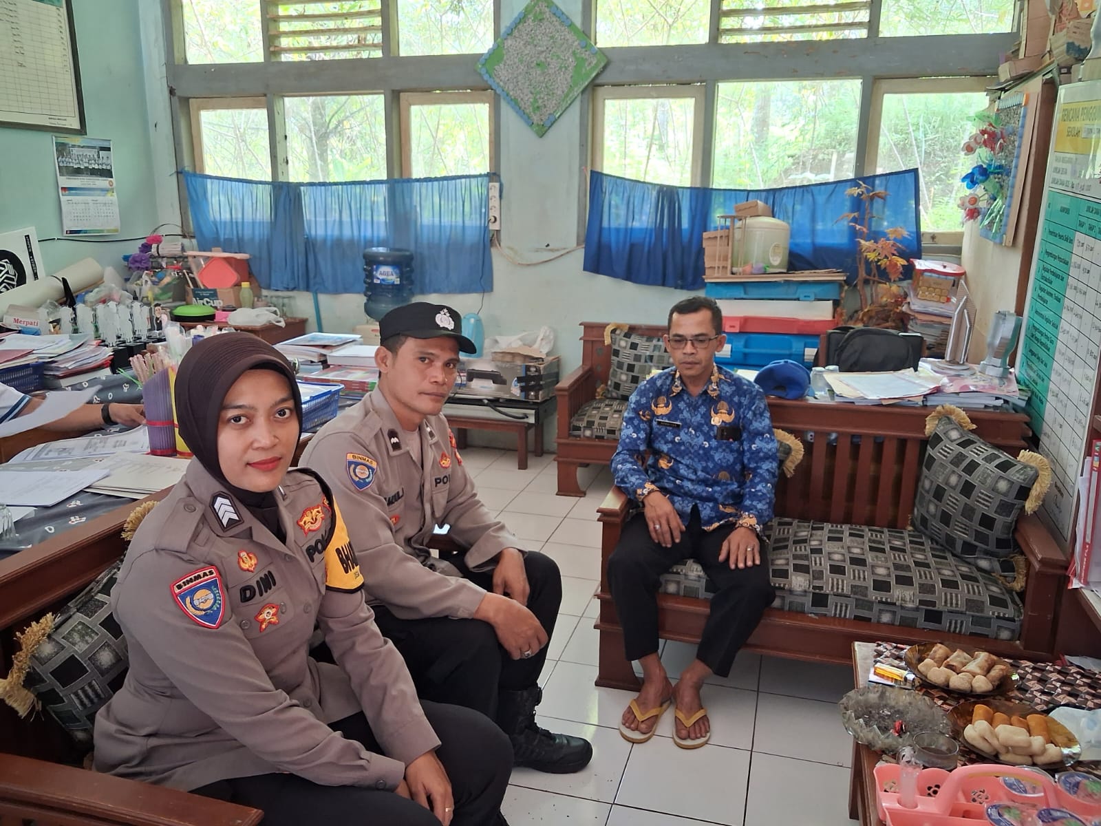 Polsek Ciamis Polres Ciamis Datangi SD Negeri 2 Tanjungsari Binluh Bahaya Bullying
