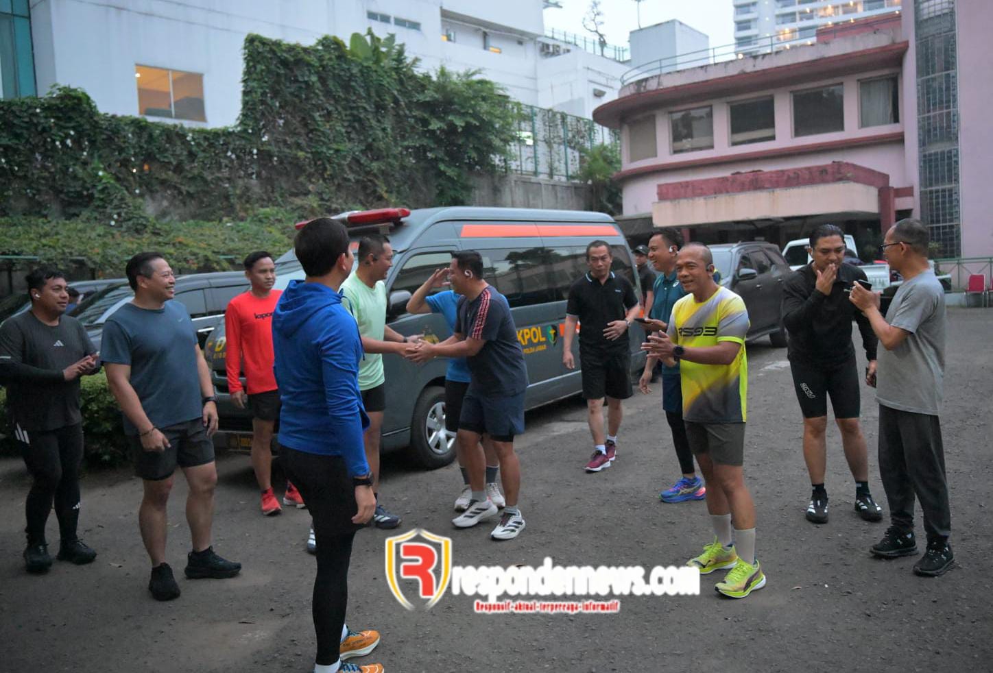 Bangun Soliditas Internal, Kapolda Jabar Pimpin Lari Bersama Personel