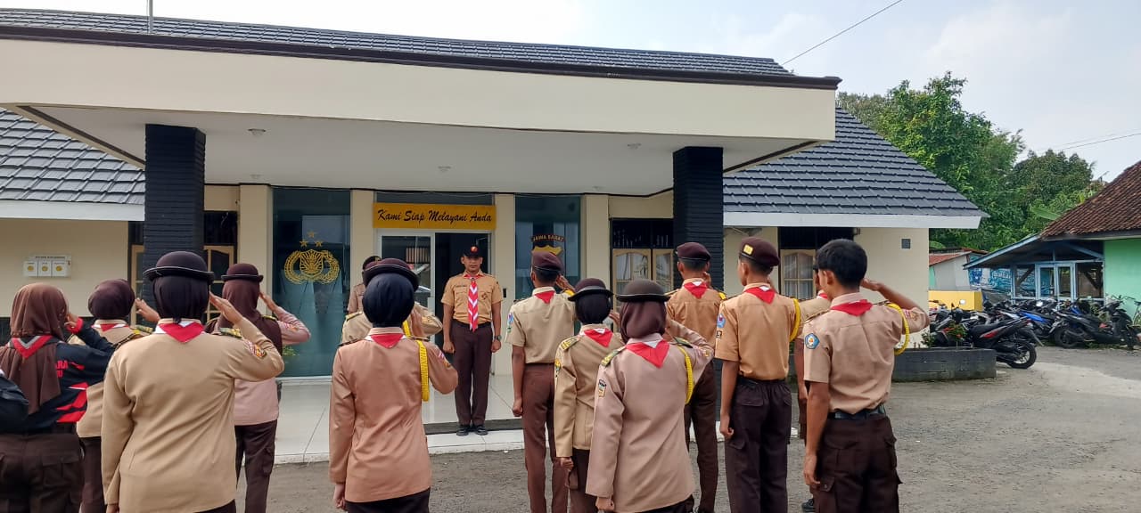 Polsek Banjarsari Polres Ciamis Binlat Rutin Saka Bhayangkara Banjarsari di Makopolsek