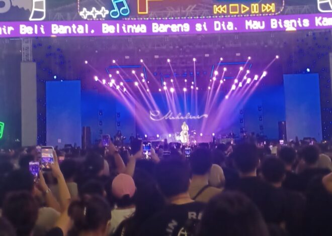 Kemeriahan HUT DKI ke-499 di JIExpo Kemayoran, Konser Mahalini Puncaki Malam Pengunjung Tumpah Ruah