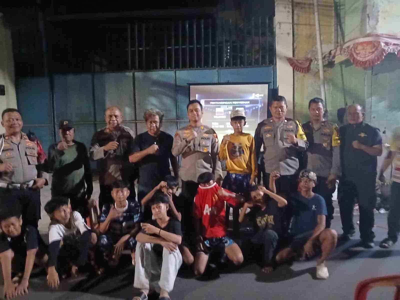Polsek Tambora Gelar Nobar Piala Dunia 2026, Pererat Silaturahmi dengan Warga Tambora