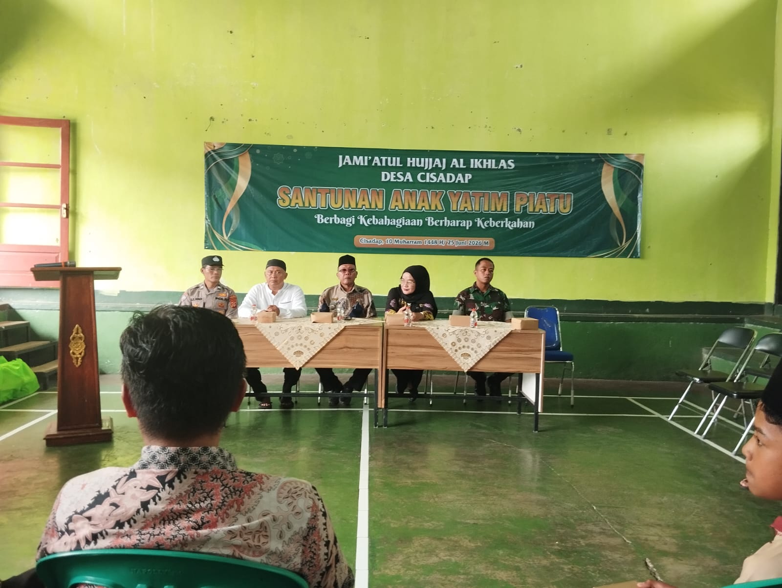 Polsek Ciamis Saksikan Proses Penyaluran Santunan ke Anak Yatim Piatu di Desa Cisadap