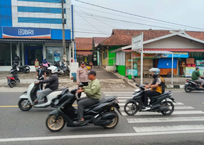 Polsek Kawali Intensifkan Strong Point Pagi, Wujud Kehadiran Polri Jaga Kelancaran Aktivitas Masyarakat