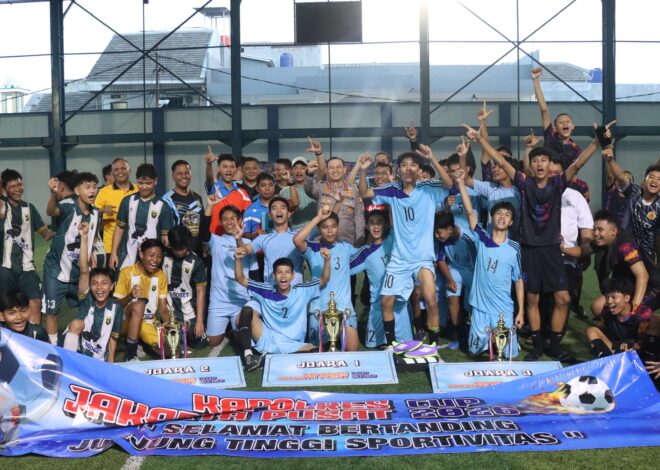 Sambut HUT Bhayangkara Ke-80, Polsek Kemayoran Raih Juara II Turnamen Mini Soccer Kapolres Cup
