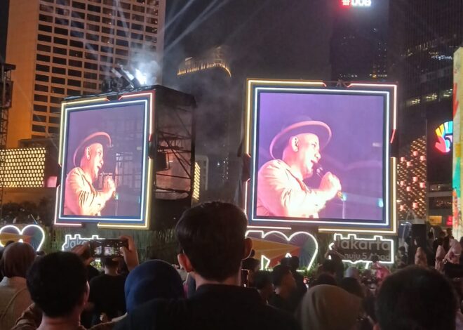 Padi reborn sukses mengguncang ribuan penonton lewat konser malam puncak perayaan HUT ke-499 kota jakarta