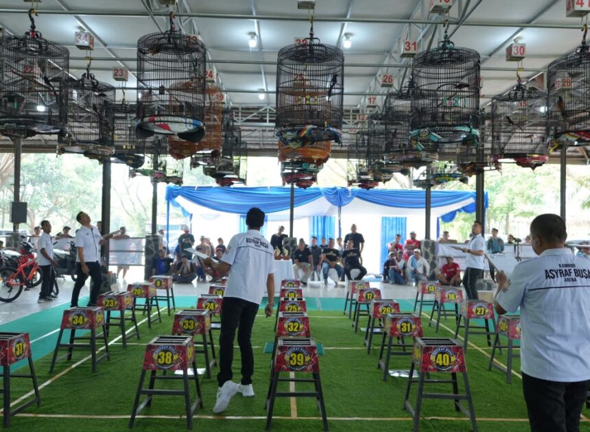 Sambut HUT Bhayangkara ke-80, Polres Karawang Sukses Gelar Lomba Burung Berkicau “Kapolres Cup” di Kampung Budaya