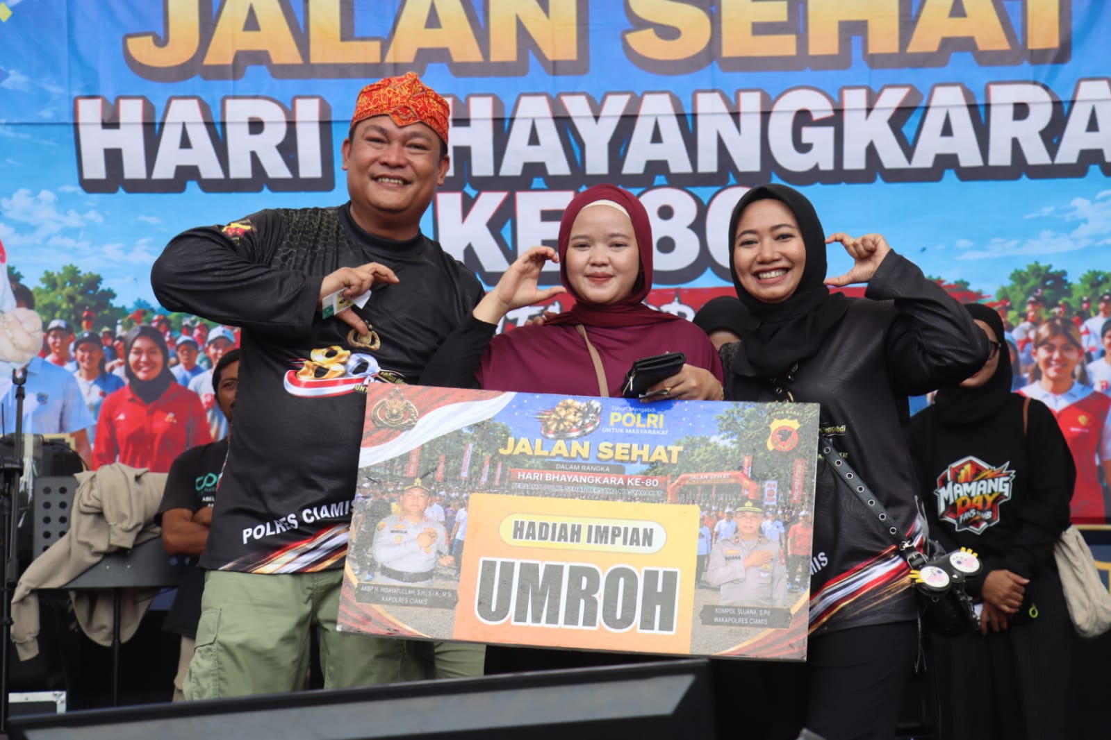 Polres Ciamis Gelar Jalan Sehat Hari Bhayangkara Ke-80, Perkuat Kedekatan Polri Bersama Masyarakat