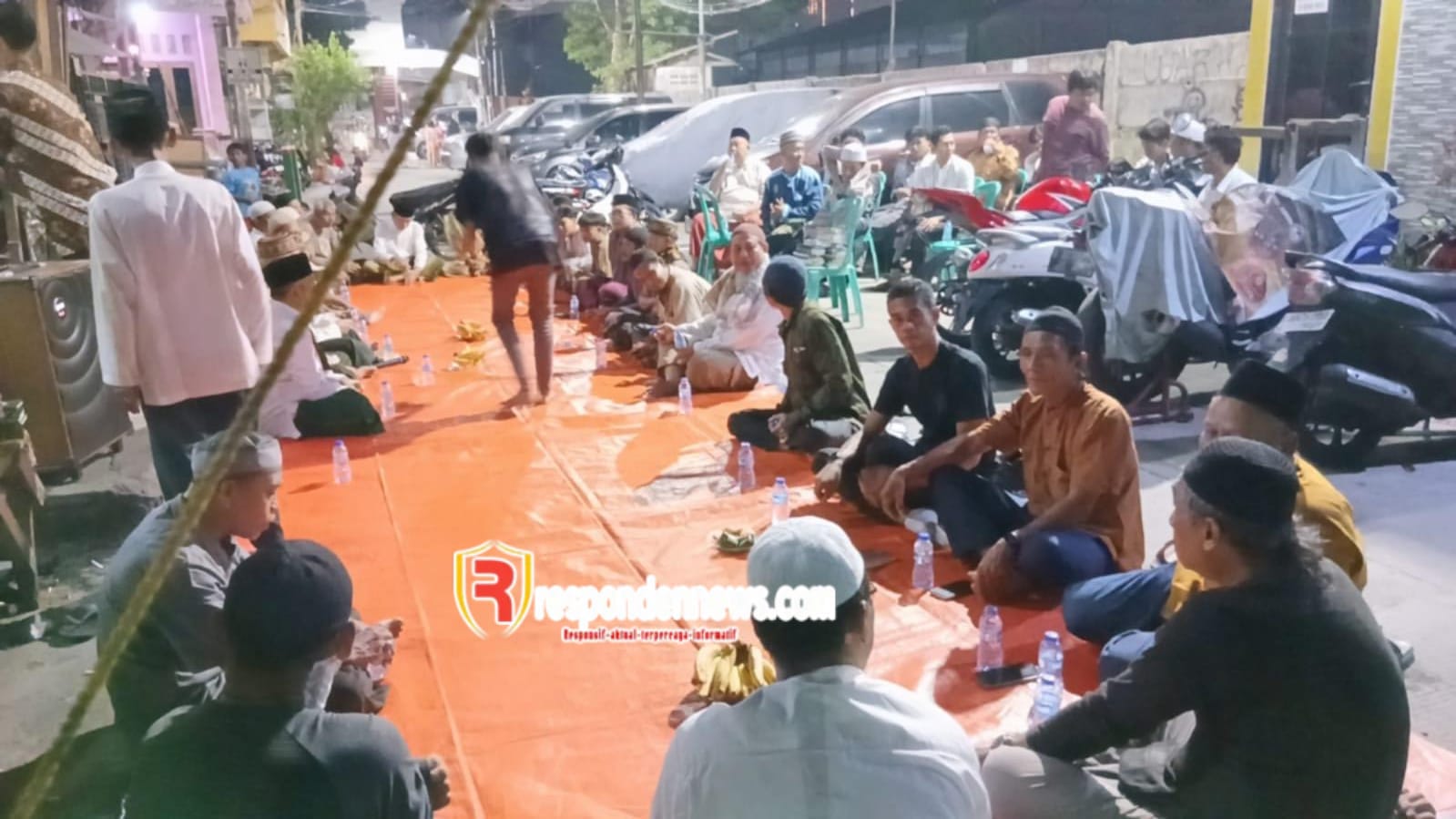 Menghadiri giat tahlilan hari ke 7 almarhum bapak Sugiono ex anggota POKDAR subsektor cempaka baru