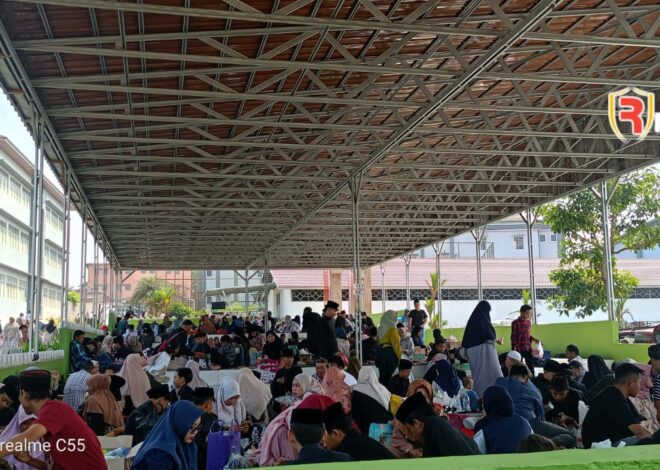 Fasilitas Megah, Orang Tua Masih Nunggu di Trotoar Saat Jenguk di Ma’had Jamanis Tasikmalaya