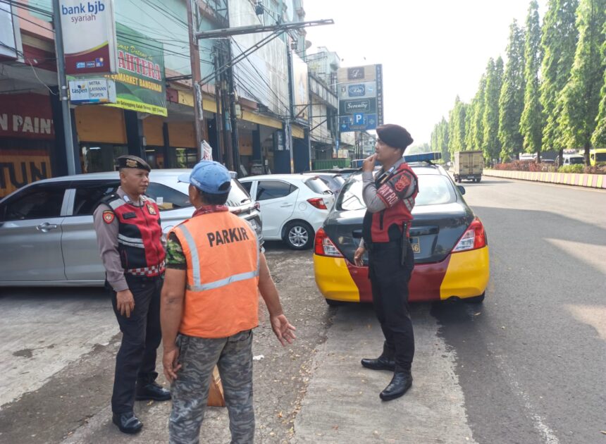 Sat Samapta Polres Ciamis Intensifkan Patroli Dialogis, Hadir Jaga Keamanan di Jalan Letnan Samuji