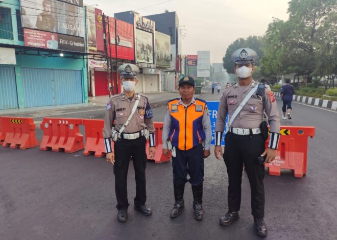 Satlantas Polres Karawang Laksanakan Rekayasa Arulin, demi Kelancaran dan Ketertiban Kegiatan Car Free Day