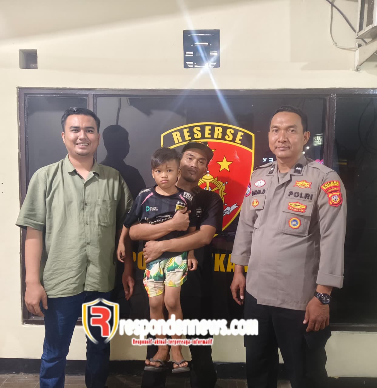 Polres Karawang Berhasil Temukan Orang Tua Anak Terlantar Berkat Respons Cepat dan Pemanfaatan Media Sosial