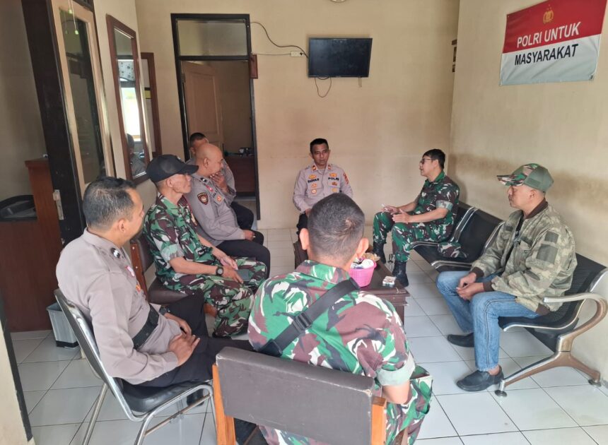 Soliditas TNI-Polri, Polsek Rajadesa Terima Kunjungan Koramil 1311/Rajadesa