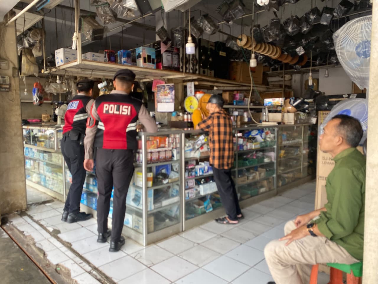 Polres Ciamis Tingkatkan Keamanan Kawasan Ruko Terminal Melalui Patroli Dialogis Sat Samapta