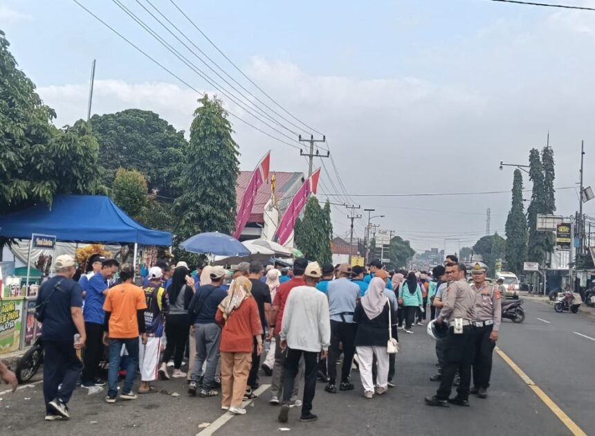 Cipkon Kamtibmas, Polres Ciamis Siagakan Personel Pengamanan Jalan Sehat HUT Koperasi ke 79
