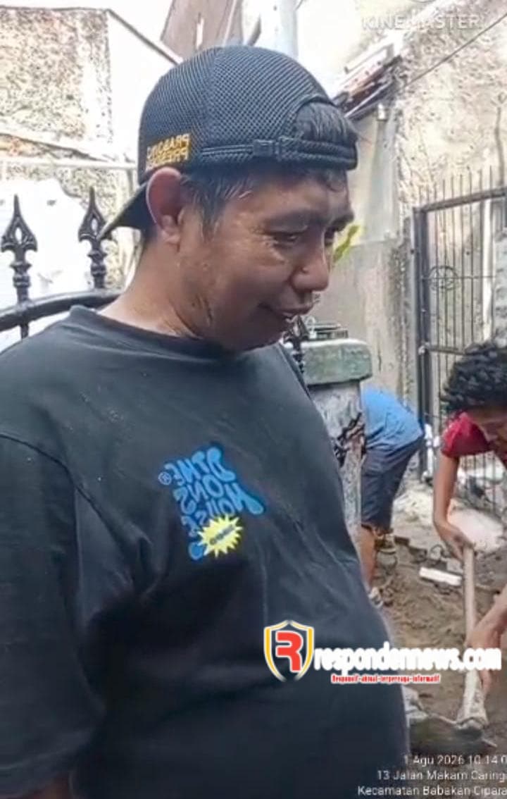 Warga RT 05 RW 02 BBK Ciparay Bandung Kompak Buat Drainase, Gotong Royong Cegah Banjir
