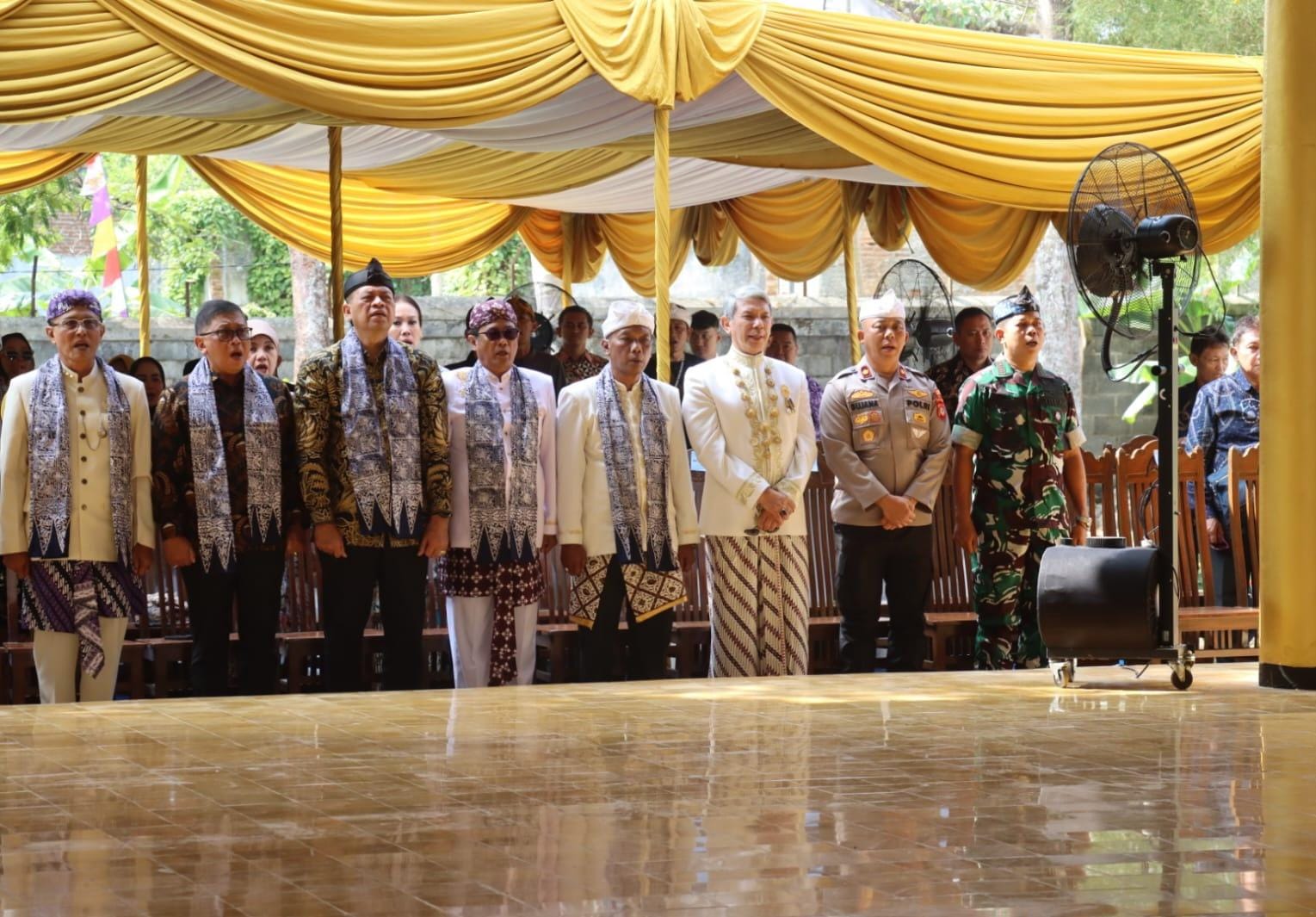 Polres Ciamis Kawal Kegiatan Pangistrenan Wawali Kerajaan Galuh untuk Jaga Keamanan dan Dukung Pelestarian Budaya