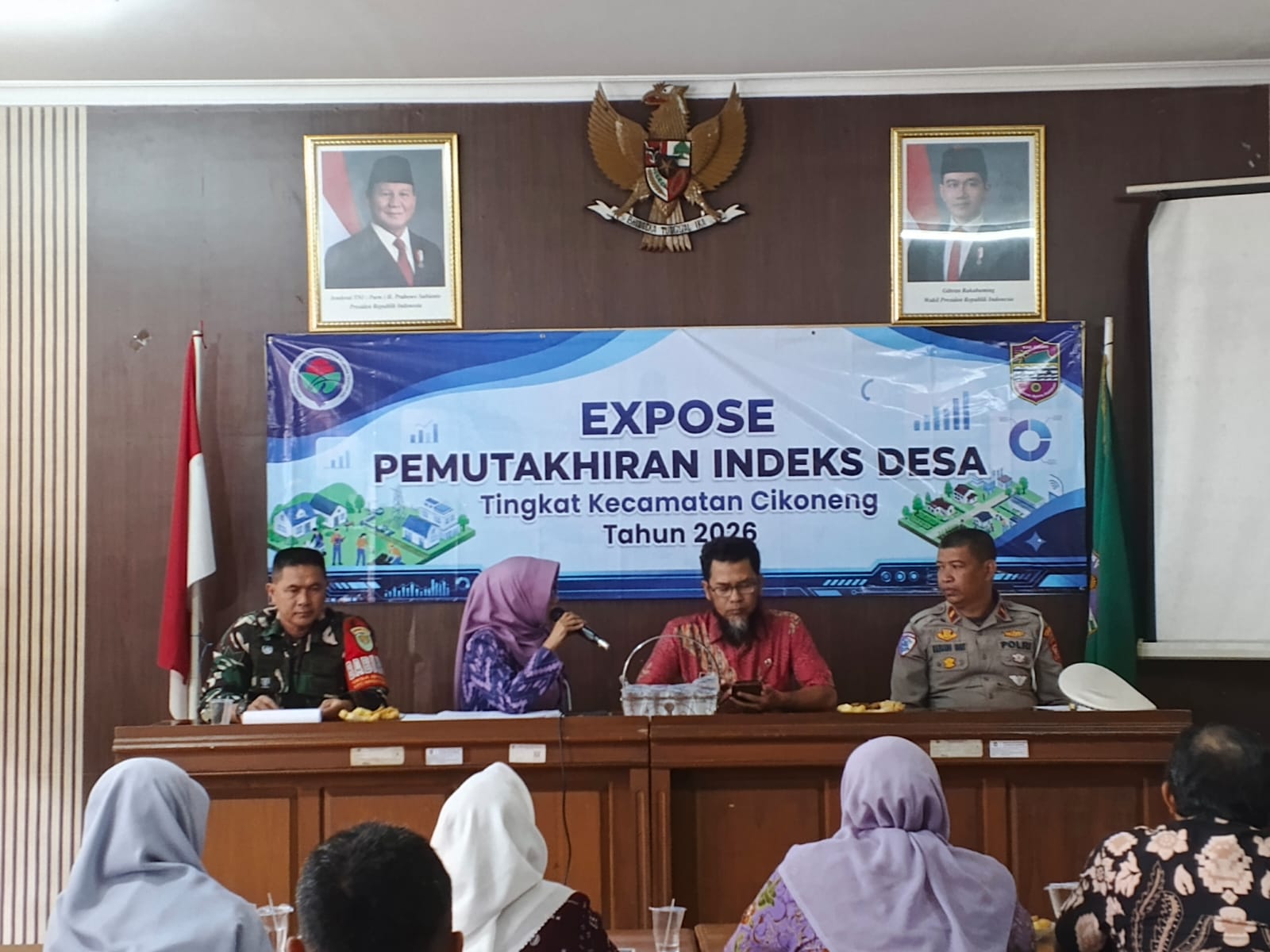 Polsek Cikoneng Pastikan Rakor Tingkat Kecamatan Berjalan Aman dan Kondusif