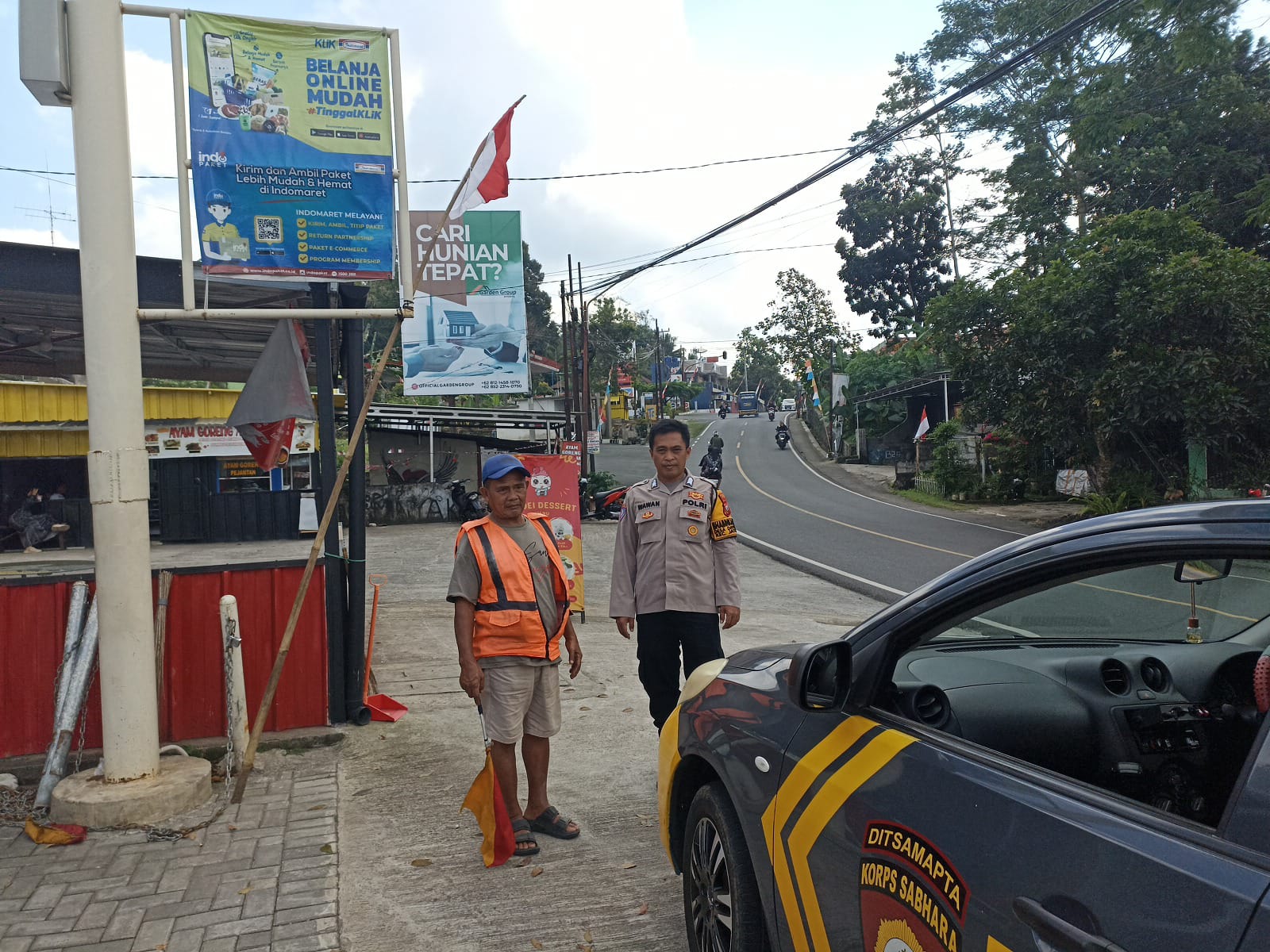 Polsek Kawali Polres Ciamis Gencarkan Patroli Dialogis, Wujudkan Kamtibmas Aman dan Kondusif