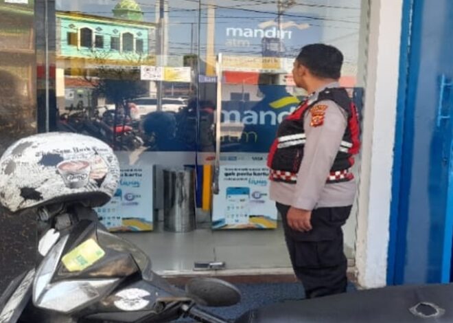Polsek Telagasari Laksanakan Patroli Cegah Gukamtibmas di Sekitar Pertokoan