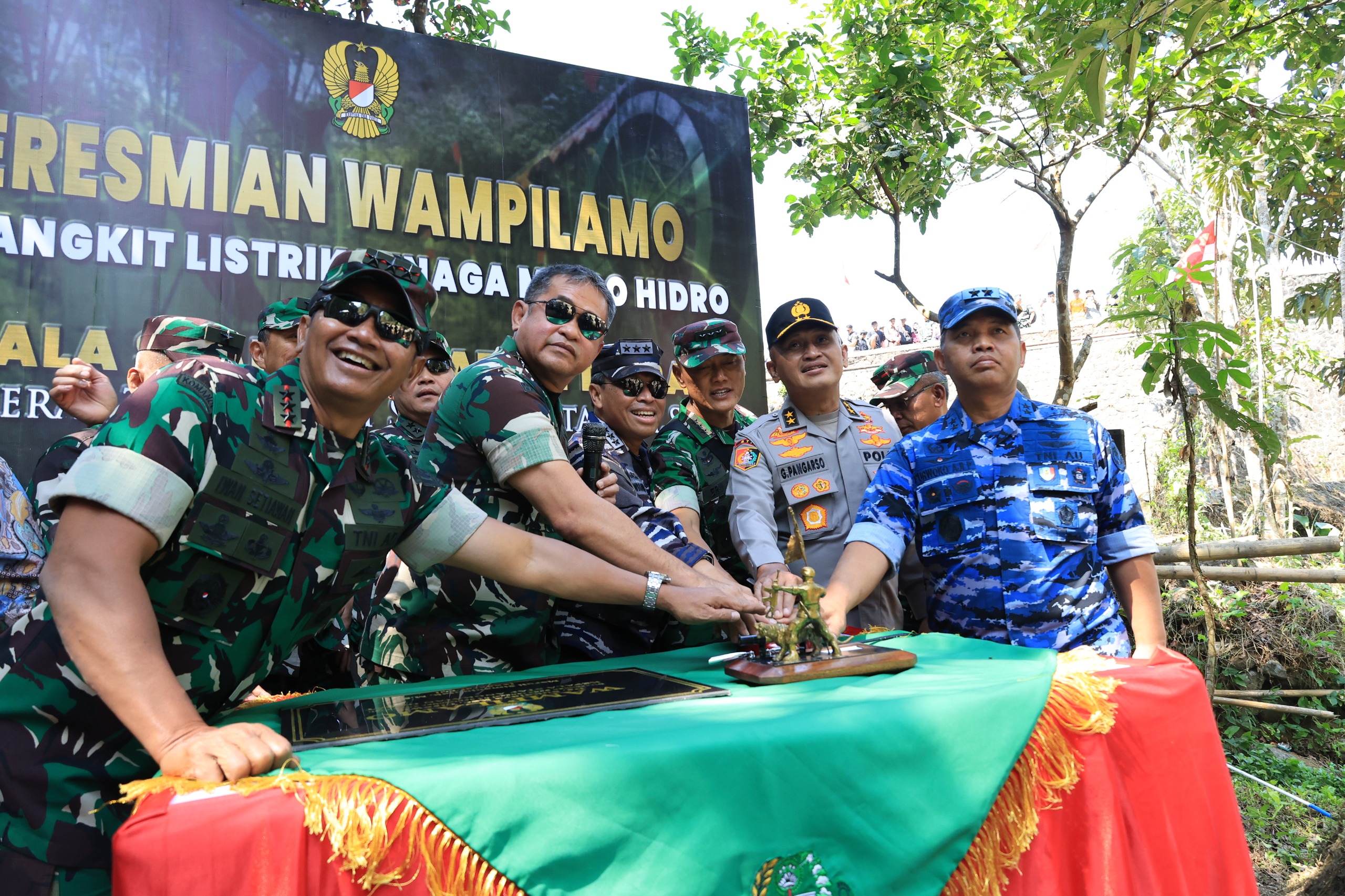 Peresmian pltmh Curug rahong oleh KASAD bawa terang bagi warga masyarakat sukajaya