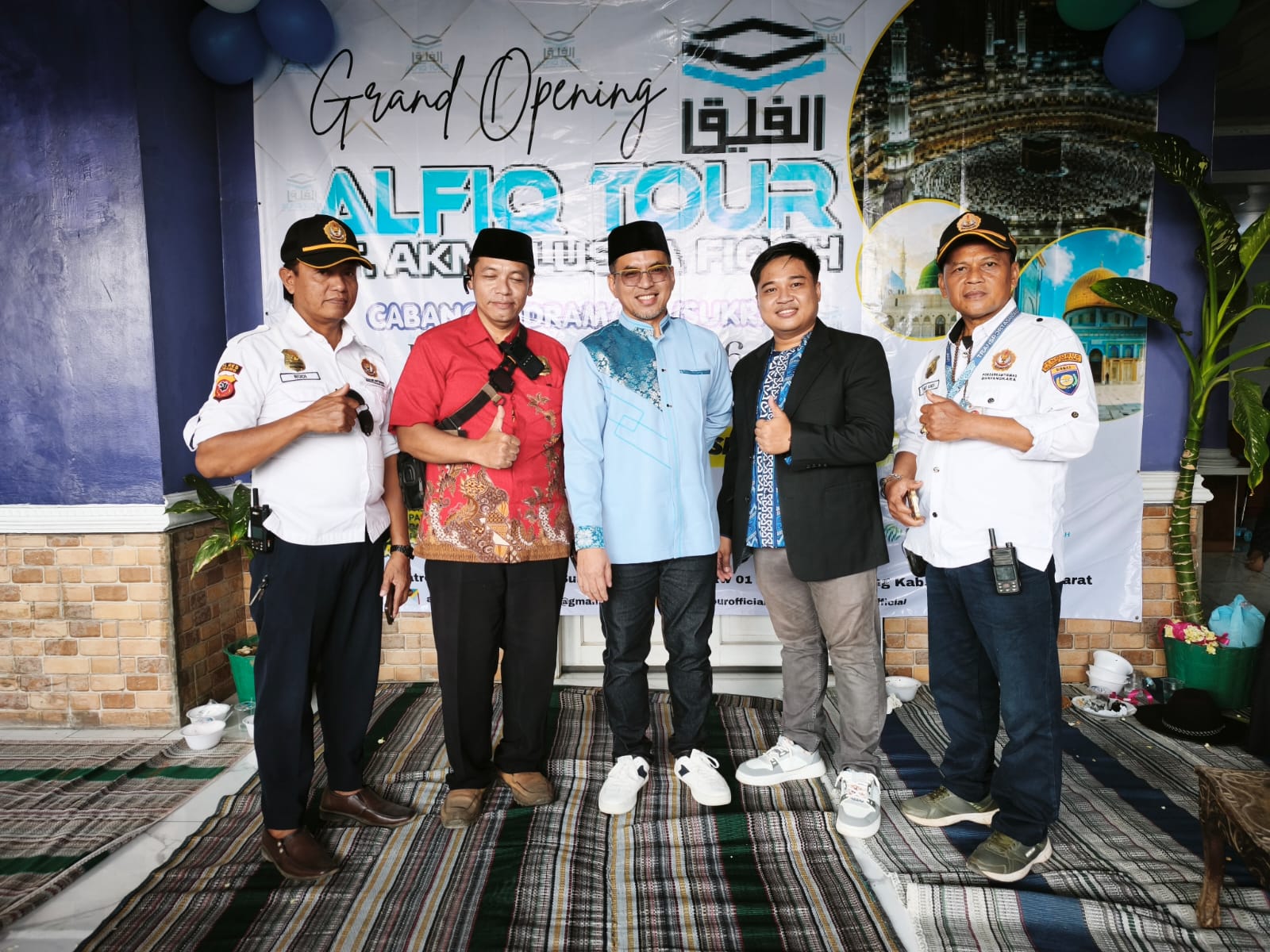 Pimpinan( SATKOM) Satuan Komunikasi POKDAR Kamtibmas Bhayangkara family Hadiri Peresmian Kantor Cabang AlFiq Tour Sukra