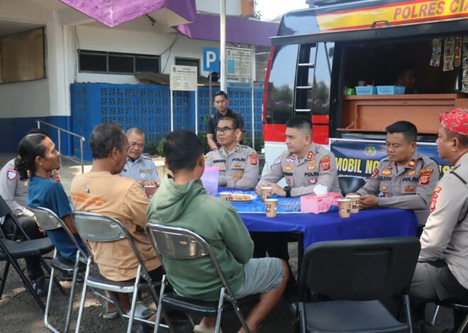 Ngopi Bareng di Terminal Ciamis, Kapolres Ciamis Serap Aspirasi Masyarakat