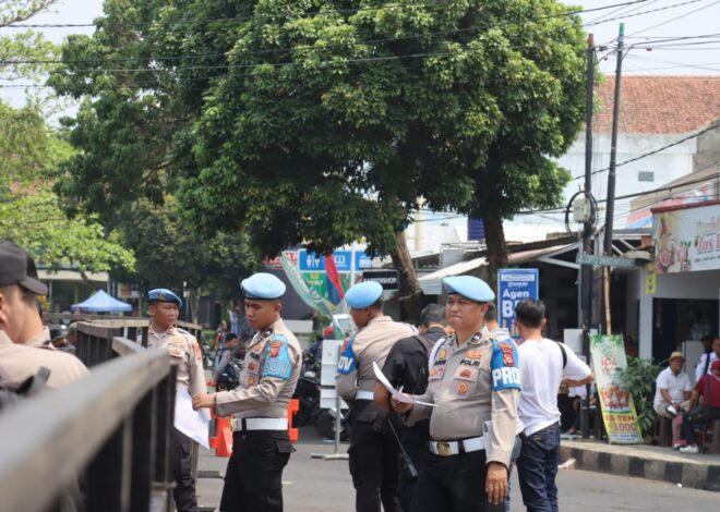 Polres Ciamis Kawal Pertandingan PSGC Ciamis vs Semen Padang FC, Pastikan Penonton Aman dan Kondusif
